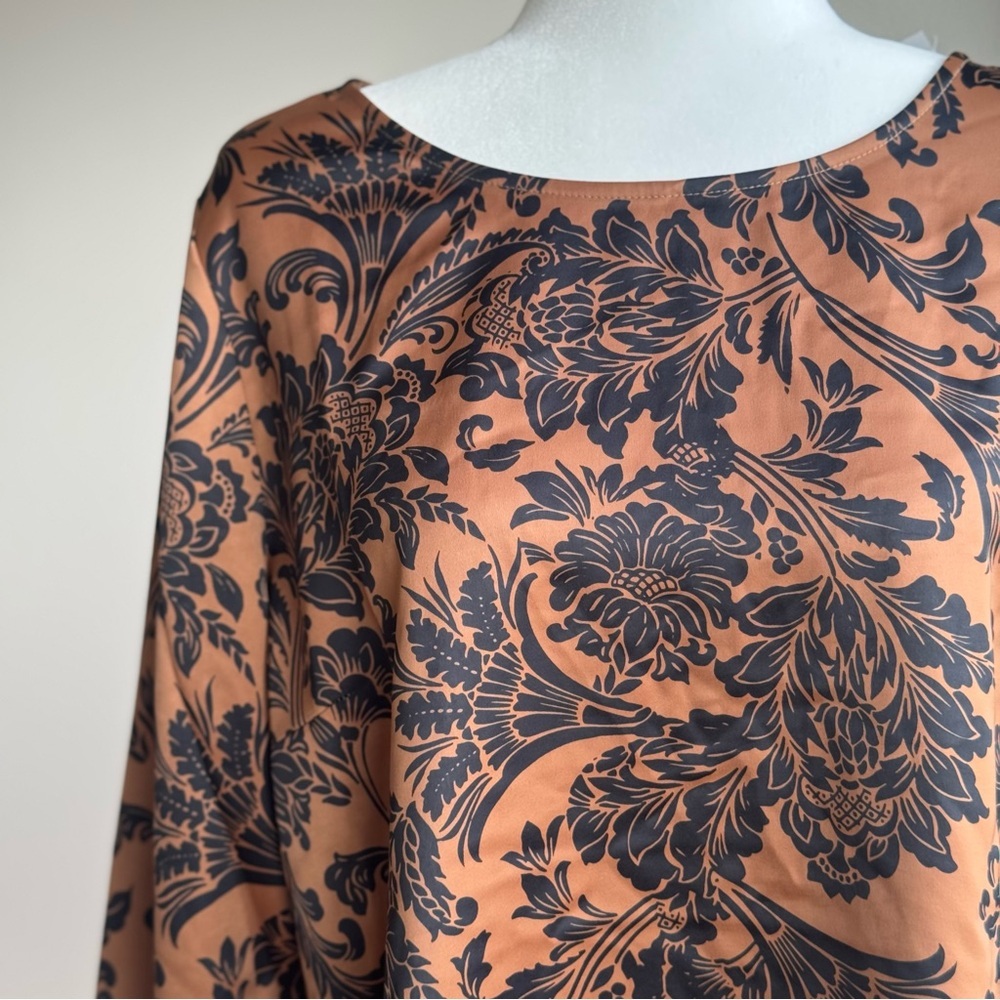 Soft Surroundings Satiny Miaya Top with Western Flare Women’s Large - Picture 4 of 12